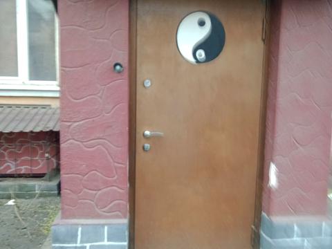 комерційна за адресою Базарна вул., 73