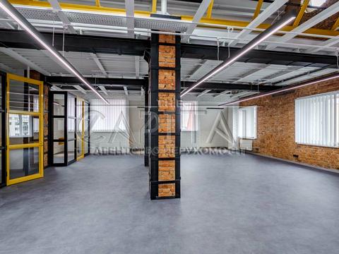 комерційна за адресою Дмитра Дорошенка вул. (Чигоріна), 2