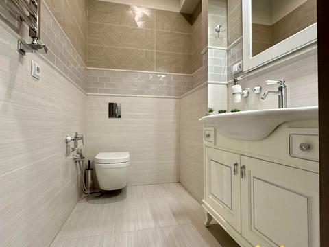 квартира за адресою Приозерний бульв., 3