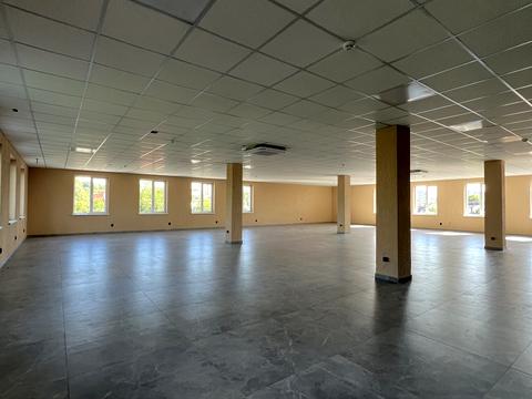 комерційна за адресою Івана Сірка вул., 11б