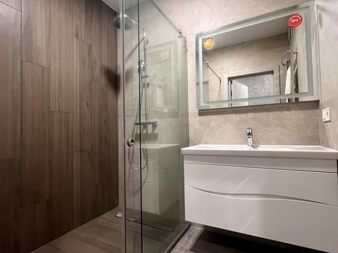 квартира за адресою Новопольова вул., 2 корп. 1