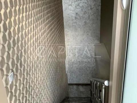 комерційна за адресою Митрополита Василя Липківського вул. (Урицького), 37-Б