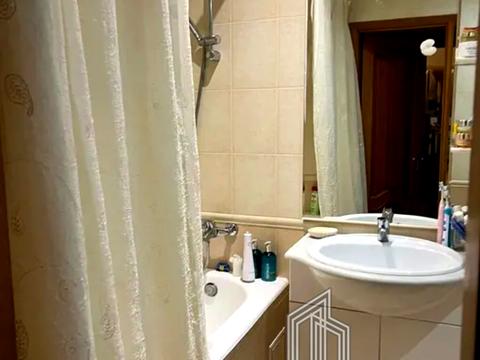 квартира за адресою Ревуцького вул., 7-А