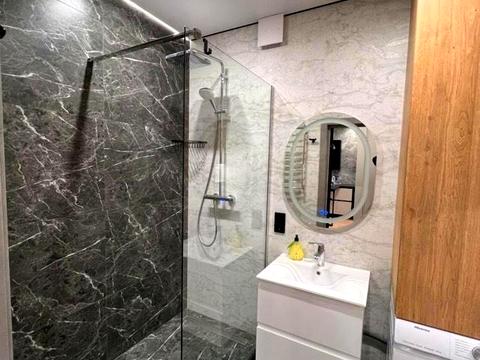 квартира за адресою Салютна вул., 2к16