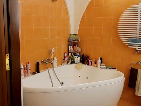 квартира за адресою Олександра Олеся вул., 25д