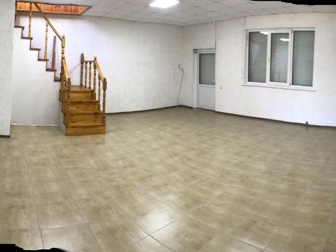 комерційна за адресою Дмитра Іванова вул., 63