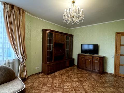 квартира за адресою Миколи Бажана просп., 10
