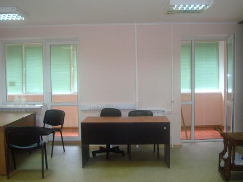 комерційна за адресою Європейського Союзу просп. (Правди), 33