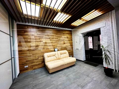комерційна за адресою Запоріжжя, Володимира Українця вул., 51