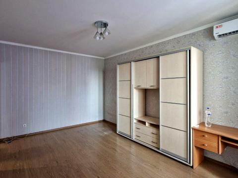 квартира по адресу Драгоманова ул., 6/1
