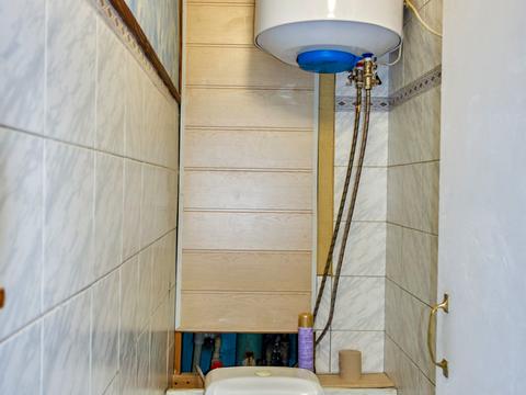 квартира за адресою Почайнинська вул., 64