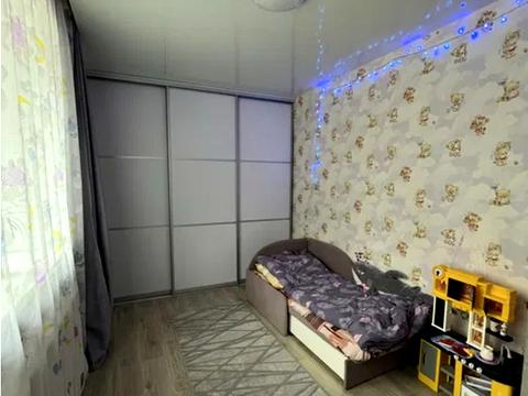 квартира за адресою Космонавтів вул., 11