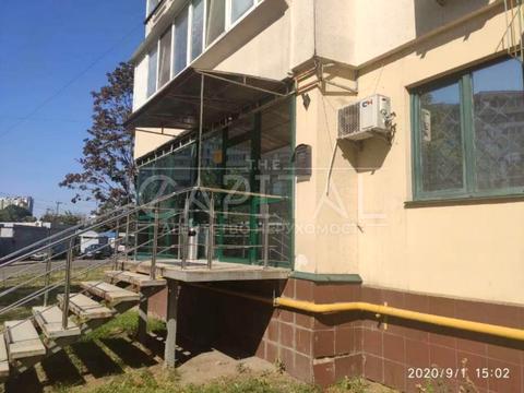 комерційна за адресою Братства тарасівців, 5