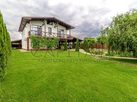 будинок за адресою с. Лісники, Виноградна вул.