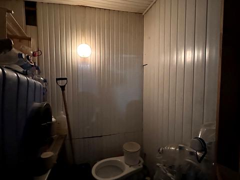 комерційна за адресою Мурахтова вул., 13