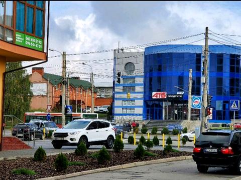коммерческая по адресу Панаса Мирного ул., 39