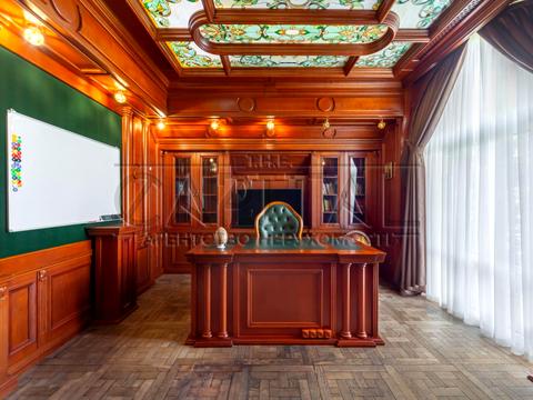 дом по адресу Велика Набережна, 13