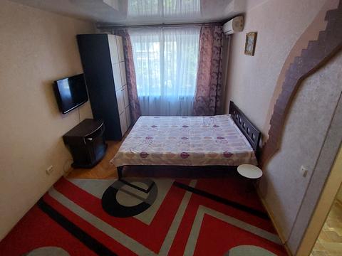 квартира за адресою Георгія Ґонґадзе вул. (Паризької Комуни), 7