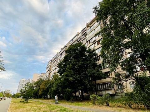 квартира за адресою Ревуцького вул., 34