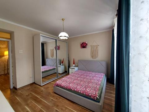 квартира за адресою Манежна вул., 28