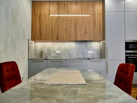 квартира по адресу Кучеревського бульв., 1
