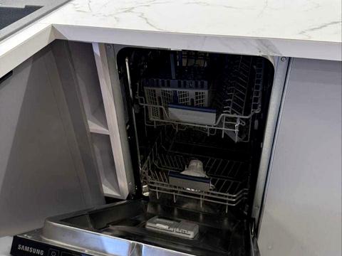 квартира за адресою Академіка Амосова вул., 67