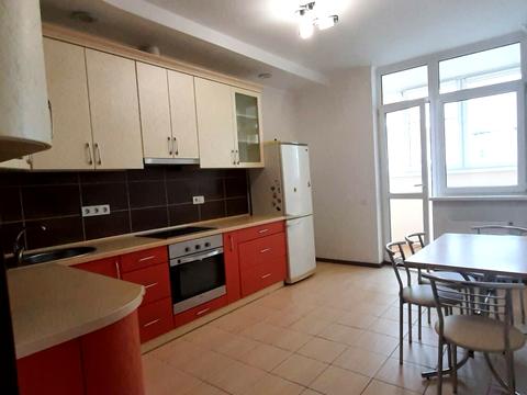 квартира по адресу Семьи Кульженков ул. (Дегтяренко Петра), 35