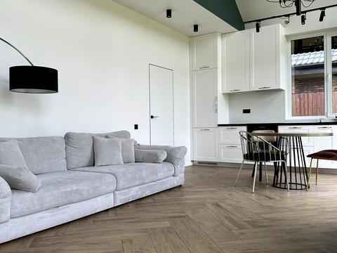 дом по адресу Амосова ул., 73а