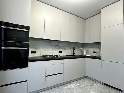 квартира по адресу Сичинского ул., 2