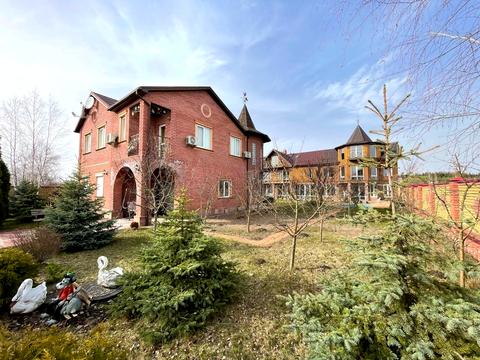 дом по адресу Коттеджный городок Биг-Бен в Микуличах.