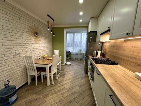 квартира за адресою Академіка Янгеля вул. (Фрунзе), 6п