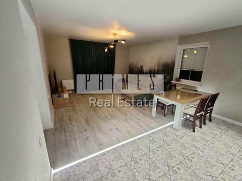 дом по адресу вул. Шкільна