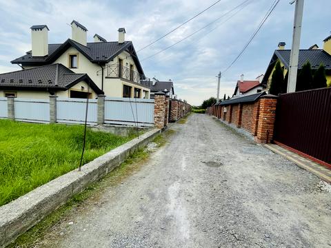 будинок за адресою Івасюка