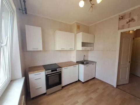 квартира за адресою Академіка Сахарова вул., 42