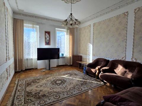 квартира за адресою Софіївська вул., 27