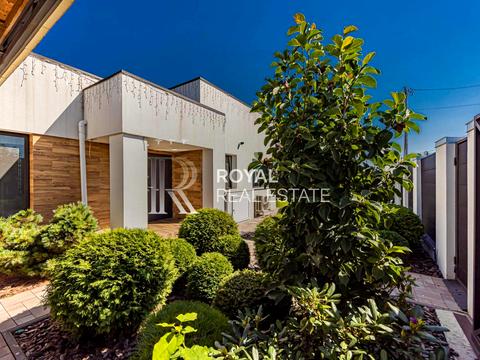 дом по адресу горіхова