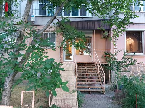 коммерческая по адресу Ильфа и Петрова ул., 4