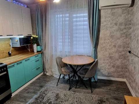 квартира по адресу Червоной Калины просп., 42