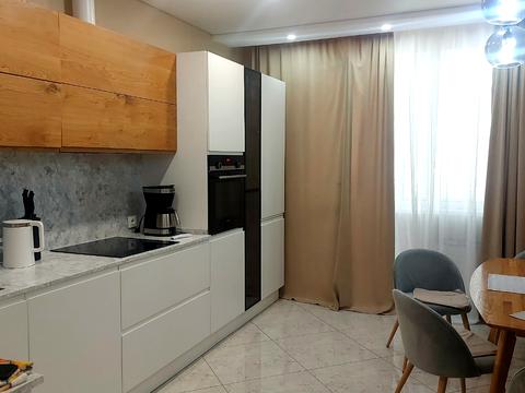 квартира за адресою Бориса Гмирі вул., 14-А