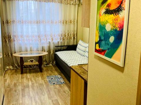 квартира за адресою Добровольців пров., 10
