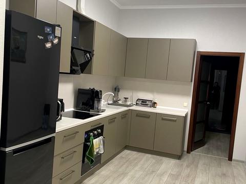 квартира за адресою Володимира Івасюка просп. (Героїв Сталінграду), 4