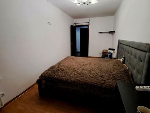 квартира за адресою вул. Лазурна, 4