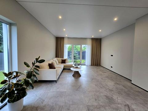 будинок за адресою Лісовий пров.