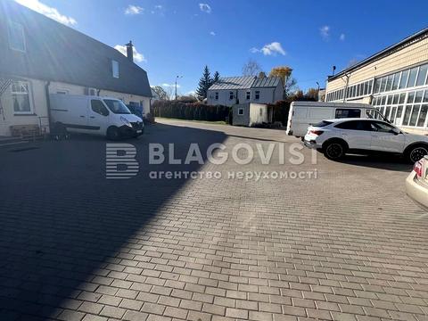 комерційна за адресою Жмеринська вул., 2б