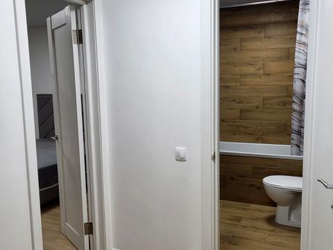будинок за адресою Космічна, 65