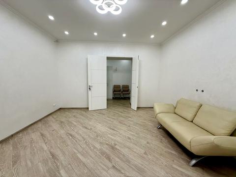 комерційна за адресою Дарвіна вул., 10