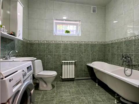 дом по адресу Антина Синявского ул. (40 лет Комсомола), 77