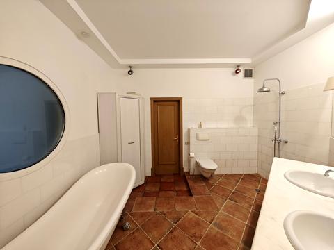квартира за адресою Французький бульв., 49А