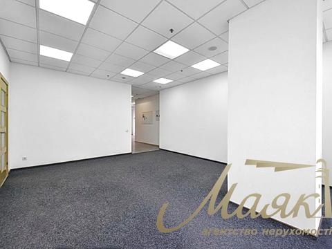 комерційна за адресою Антоновича вул. (Горького), 172