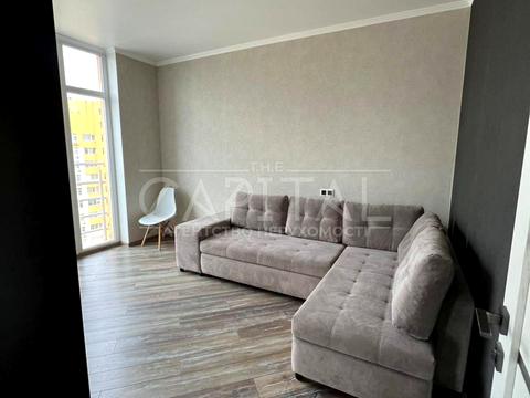 квартира за адресою Сім'ї Кульженків вул. (Петра Дегтяренка), 31-А